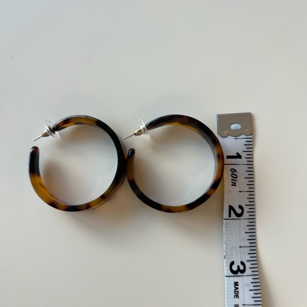 Tortoise Shell Hoop Earrings - Picture 2 of 2